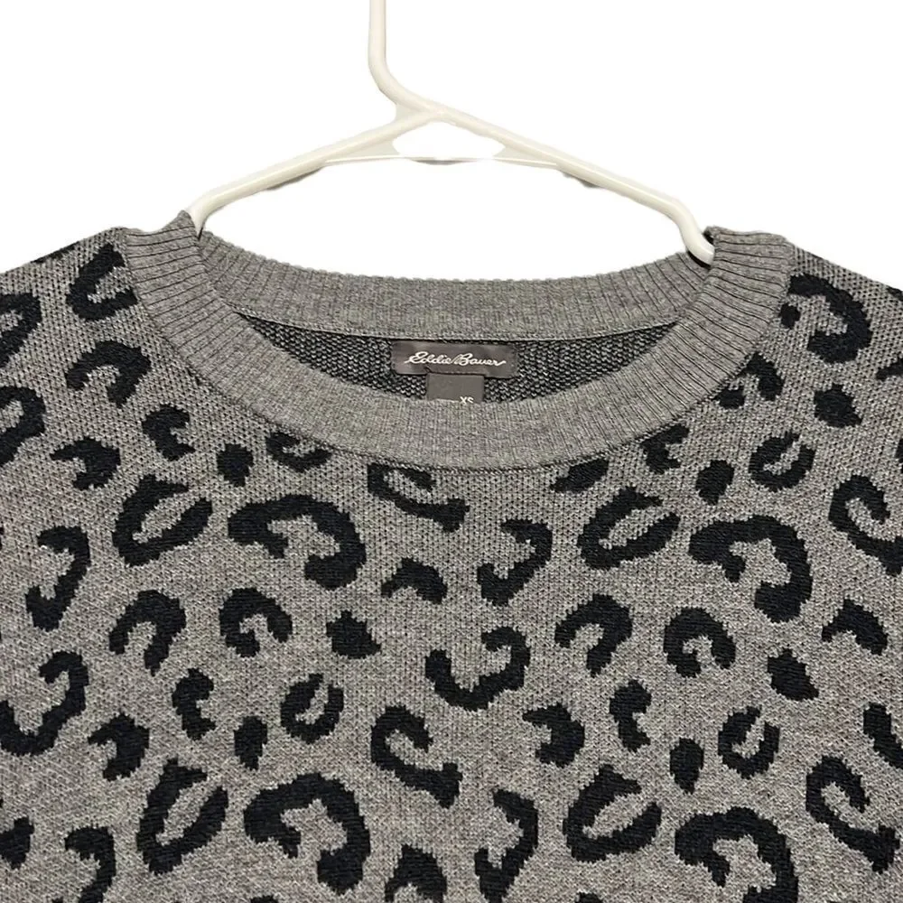 Leopard Sweater Woman’s Size XS Eddie Bauer Animal Print Pullover Knit Cozy